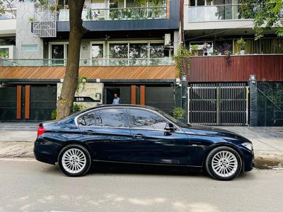BMW 3 Series 320i Luxury Line
