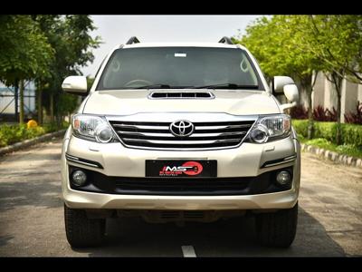 Used 2012 Toyota Fortuner [2012-2016] 3.0 4x2 AT for sale at Rs. 10,75,000 in Kolkat