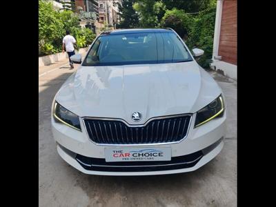 Used 2018 Skoda Superb [2016-2020] Style TSI AT for sale at Rs. 16,75,000 in Hyderab