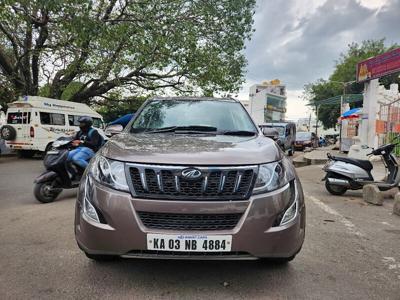 Mahindra XUV500 W10 AT