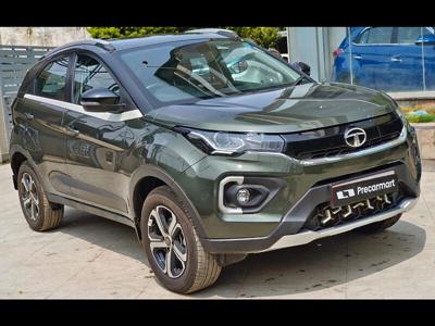 Tata Nexon XZ Plus (HS) Dark Edition