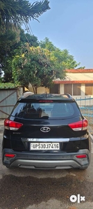 A good conditioned car on hand driven with 140000 km warranty and zero