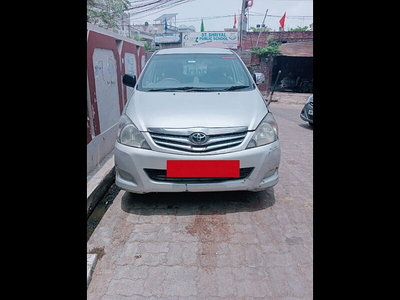 Used 2009 Toyota Innova [2009-2012] 2.5 EV CS 7 STR BS-IV for sale at Rs. 2,85,000 in Lucknow