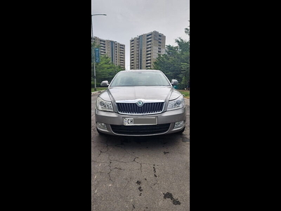 Used 2011 Skoda Laura Elegance 1.9 TDI AT for sale at Rs. 4,25,000 in Mohali