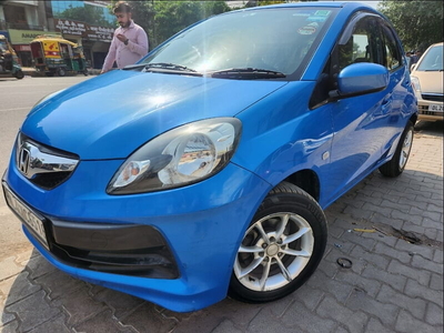 Used 2012 Honda Brio [2011-2013] S MT for sale at Rs. 2,75,000 in Ghaziab