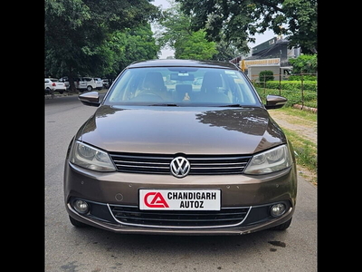 Used 2013 Volkswagen Jetta [2013-2015] Highline TDI AT for sale at Rs. 5,95,000 in Chandigarh