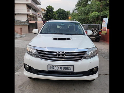 Used 2014 Toyota Fortuner [2012-2016] 3.0 4x2 AT for sale at Rs. 12,75,000 in Chandigarh