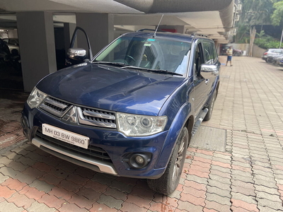 Used 2015 Mitsubishi Pajero Sport 2.5 AT for sale at Rs. 12,50,000 in Mumbai