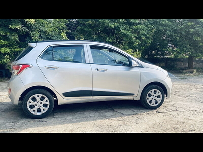 Used 2016 Hyundai i10 [2010-2017] Sportz 1.2 Kappa2 for sale at Rs. 3,80,000 in Varanasi