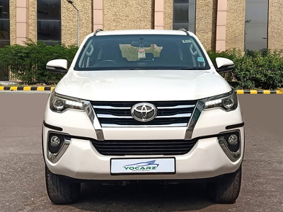 Used 2016 Toyota Fortuner [2016-2021] 2.8 4x2 MT [2016-2020] for sale at Rs. 23,00,000 in Delhi