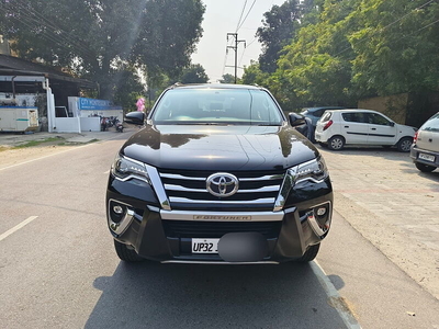 Used 2018 Toyota Fortuner [2016-2021] 2.7 4x2 MT [2016-2020] for sale at Rs. 33,75,000 in Lucknow