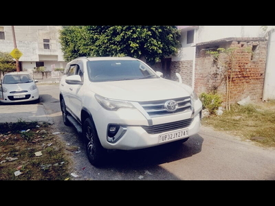 Used 2018 Toyota Fortuner [2016-2021] 2.8 4x2 MT [2016-2020] for sale at Rs. 24,50,000 in Lucknow