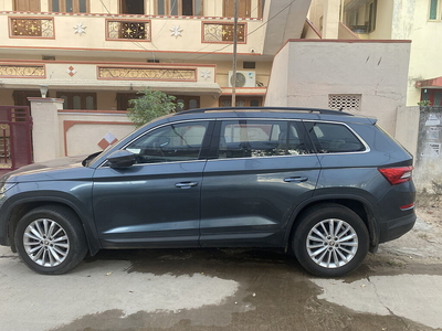 Used 2019 Skoda Kodiaq [2017-2020] Scout for sale at Rs. 32,00,000 in Hyderab