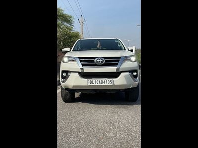 Used 2019 Toyota Fortuner [2016-2021] 2.8 4x2 MT [2016-2020] for sale at Rs. 30,10,000 in Delhi
