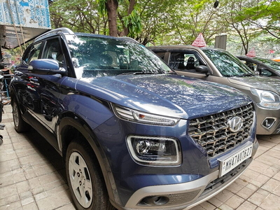 Used 2020 Hyundai Venue [2019-2022] S Plus 1.2 Petrol for sale at Rs. 8,25,000 in Mumbai