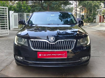 Used 2014 Skoda Superb [2009-2014] Elegance 2.0 TDI CR AT for sale at Rs. 9,75,000 in Hyderab