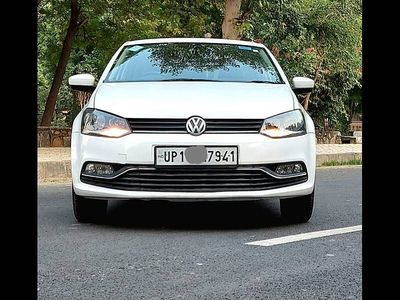 Used 2014 Volkswagen Polo [2012-2014] Highline1.2L (P) for sale at Rs. 4,24,000 in Delhi