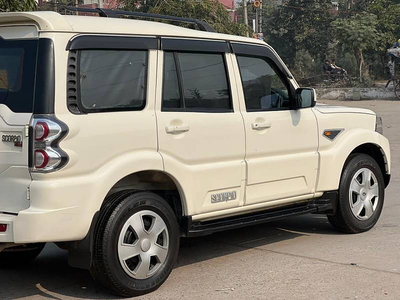 Used 2016 Mahindra Scorpio [2014-2017] S6 Plus for sale at Rs. 8,49,999 in Faridab