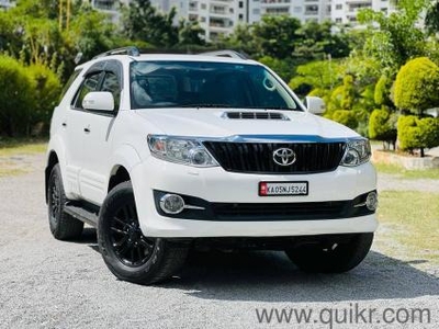 Toyota Fortuner 3.0 4x2 AT - 2014