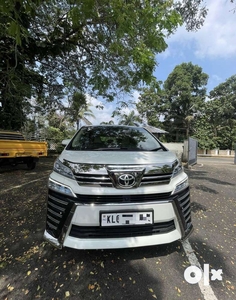 Toyota VELLFIRE 2.5 Executive Lounge, 2022, Petrol