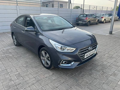 Hyundai Verna Fluidic 1.6 VTVT SX