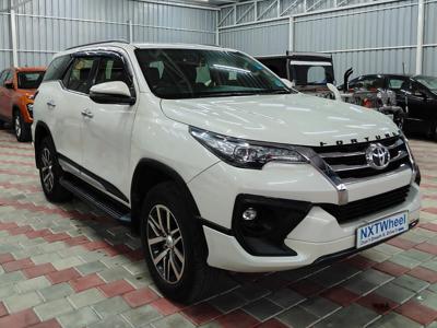 Toyota Fortuner 2.8 4x4 AT TRD Limited Edition