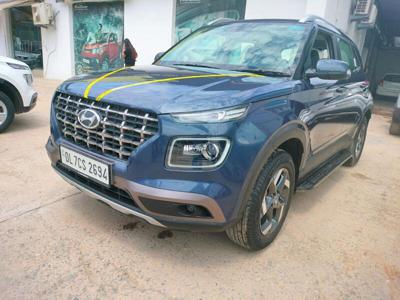 Used 2021 Hyundai Venue [2019-2022] SX (O) 1.0 Turbo iMT for sale at Rs. 10,47,000 in Noi