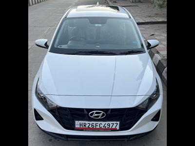 Used 2023 Hyundai i20 [2020-2023] Sportz 1.2 IVT [2020-2023] for sale at Rs. 11,75,000 in Delhi