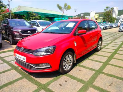 Volkswagen Polo(2014-2015) HIGHLINE 1.2L P Pune