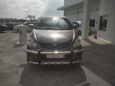 Used 2011 Toyota Innova [2005-2009] 2.5 V 7 STR for sale at Rs. 7,15,000 in Bangalo