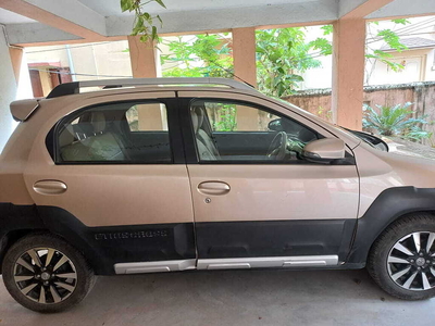 Used 2016 Toyota Etios Cross 1.2 G for sale at Rs. 4,90,000 in Kolkat
