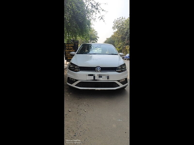 Used 2019 Volkswagen Vento [2015-2019] Highline Diesel AT [2015-2016] for sale at Rs. 9,75,000 in Ahmedab