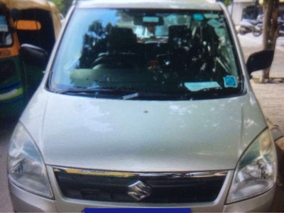 Used Maruti Suzuki Wagon R 2016 124379 kms in New Delhi