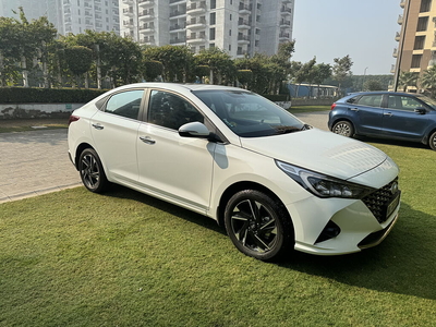 Hyundai Verna SX 1.5 VTVT IVT