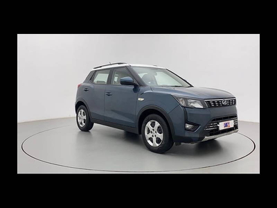 Mahindra XUV300 W6 1.2 Petrol AMT [2021]