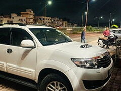 Toyota Fortuner 3.0 4x2 MT