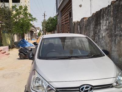Used 2016 Hyundai Xcent [2014-2017] Base 1.1 CRDi for sale at Rs. 4,00,000 in Hyderab