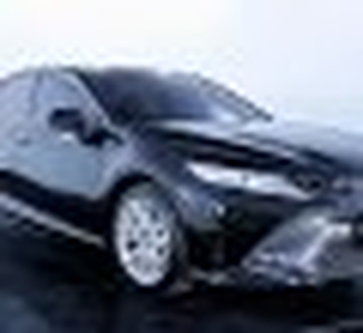 2019 Toyota Camry 2.5 Hybrid Hitam -