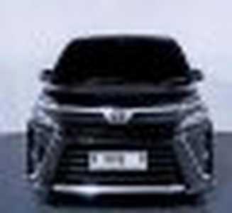 2019 Toyota Voxy 2.0 A/T Hitam -