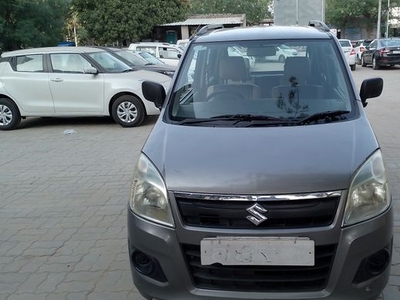 Used Maruti Suzuki Wagon R 2014 150084 kms in Ahmedabad