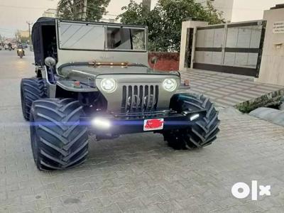 Modified Open jeeps Gypsy Mahindra Jeep Thar Willys