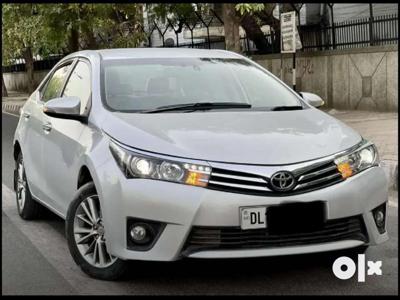 Toyota Corolla Altis CNG on paper, excellent condition and mileage