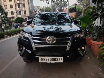Used 2018 Toyota Fortuner [2016-2021] 2.8 4x4 AT [2016-2020] for sale at Rs. 31,00,000 in Delhi