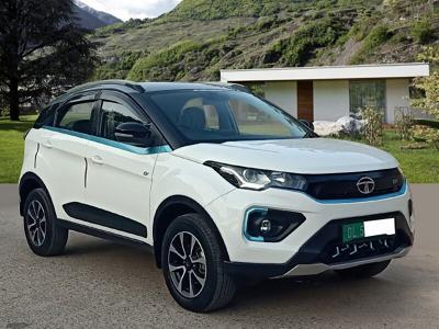 Used 2020 Tata Nexon EV [2020-2022] XZ Plus LUX for sale at Rs. 12,48,000 in Delhi