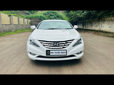 Used 2013 Hyundai Sonata 2.4 GDi MT for sale at Rs. 6,35,000 in Pun