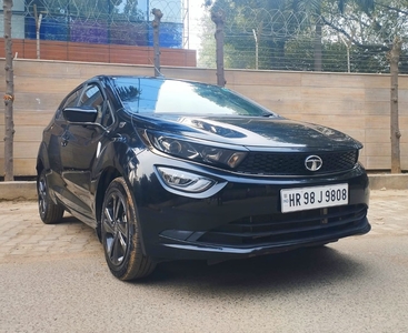 2023 Tata Altroz XZ Plus TC Dark Petrol