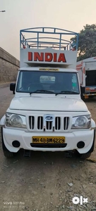 Mahindra pickup maxi truck plus good condition and all paper clear