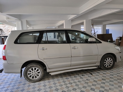Used 2012 Toyota Innova [2012-2013] 2.5 VX 7 STR BS-IV for sale at Rs. 6,50,000 in Dehradun