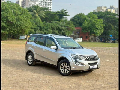 Used 2015 Mahindra XUV500 [2015-2018] W10 for sale at Rs. 8,95,555 in Mumbai