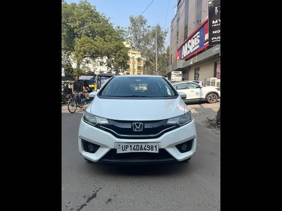 Used 2016 Honda Jazz [2018-2020] V CVT Petrol for sale at Rs. 5,00,000 in Delhi